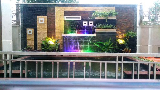 Hồ Cá KOI - SP 014