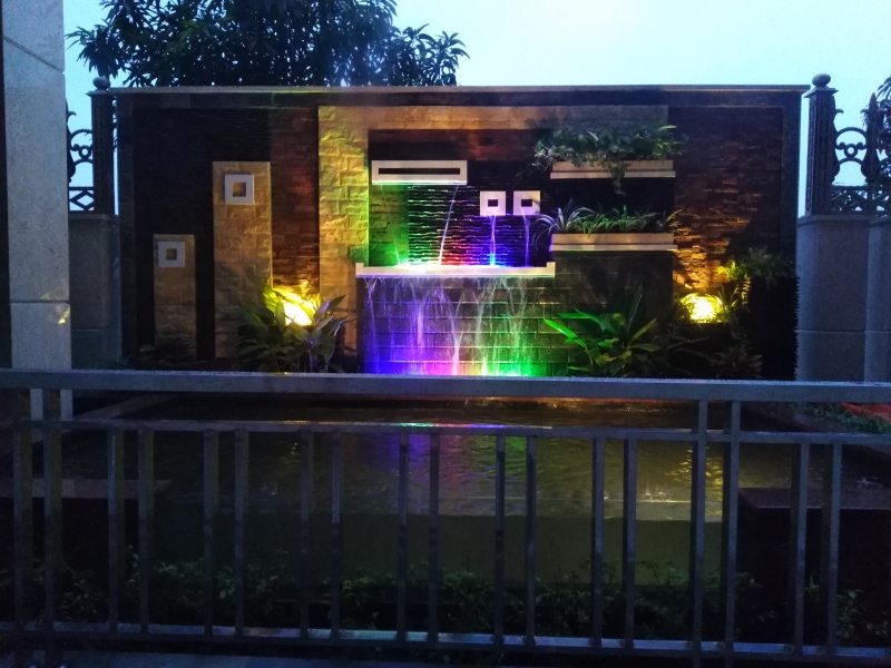 Hồ Cá KOI - SP 014a